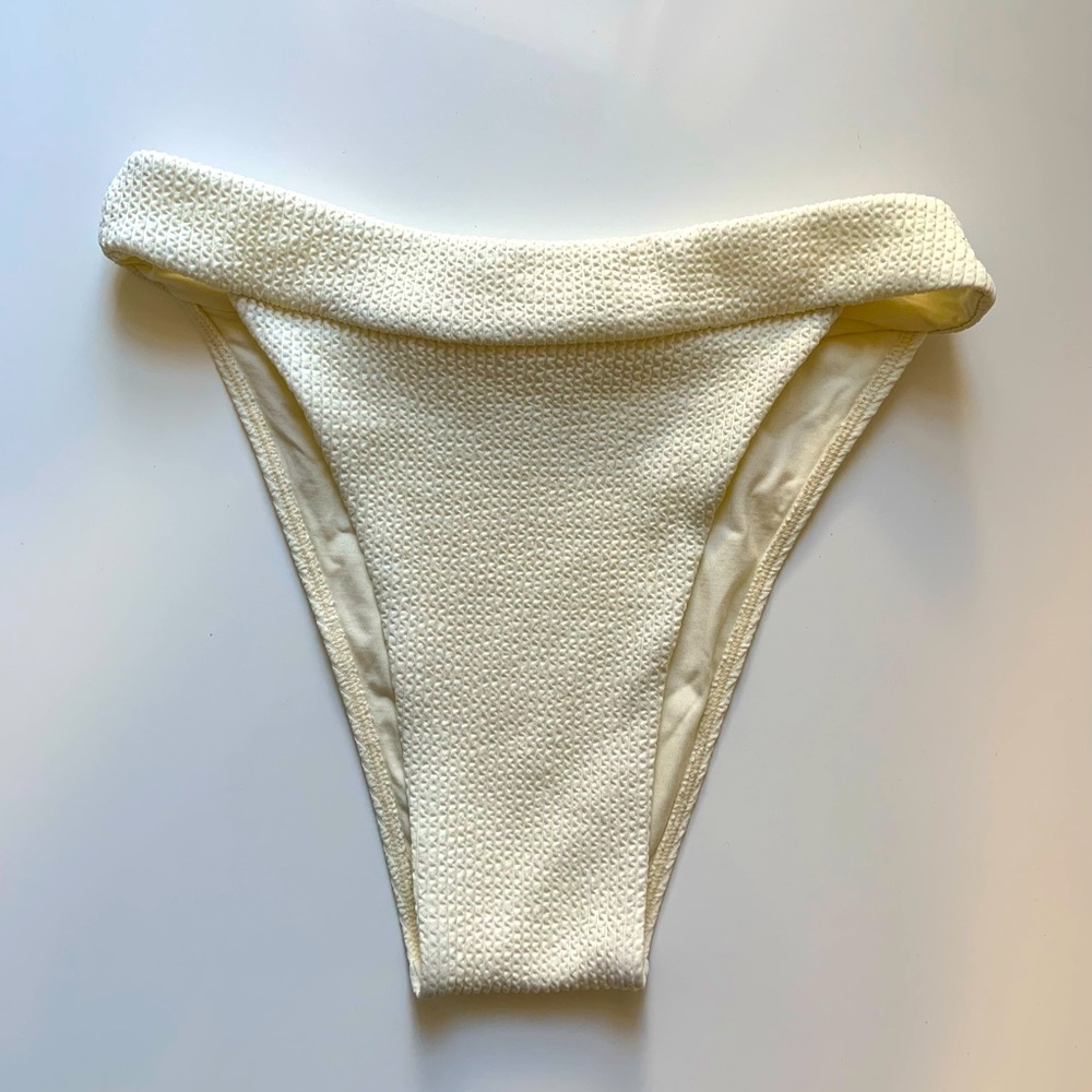 Monday Swimwear Argentina Bottom in Ivory Crinkle